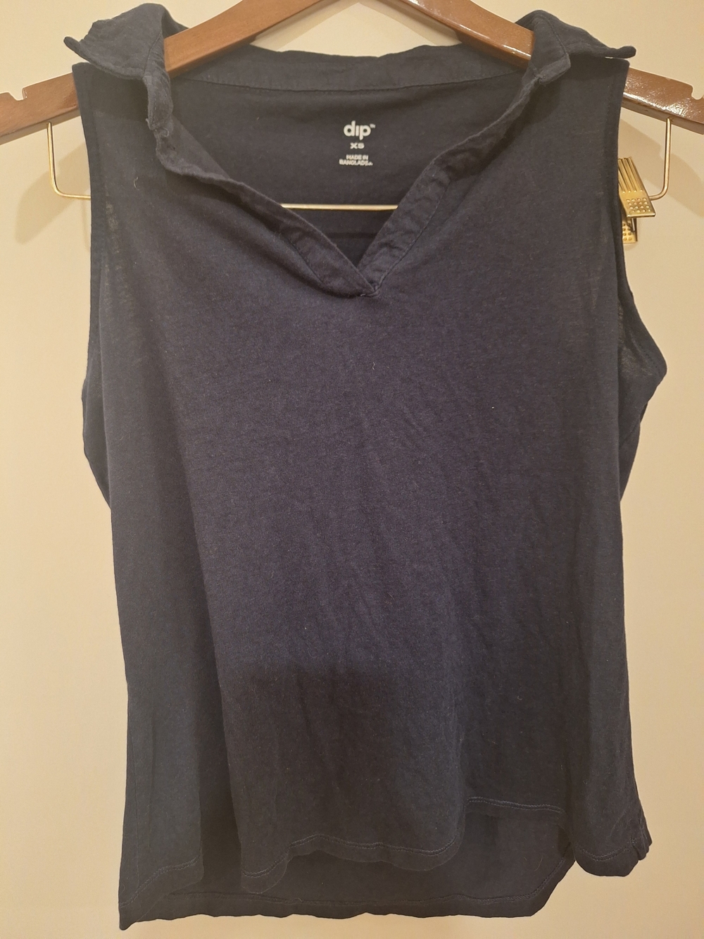 dip Navy Sleeveless V-Neck Tank Top